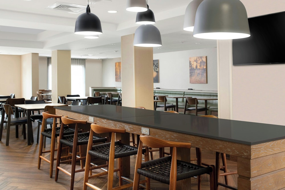 Fairfield Inn & Suites By Marriott Waco North 54/73