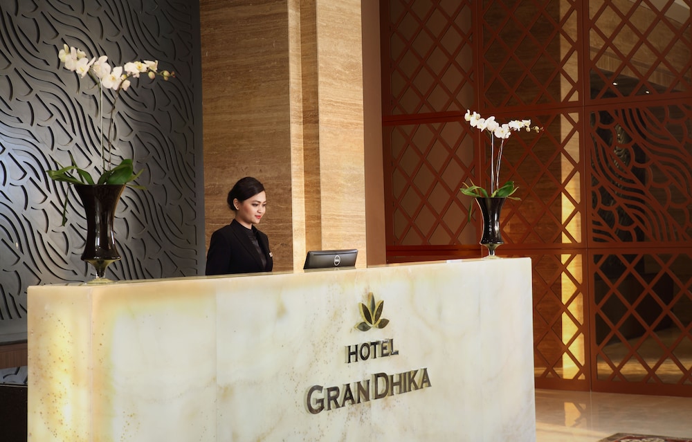 Lobby at GranDhika Pemuda Semarang, SEMARANG