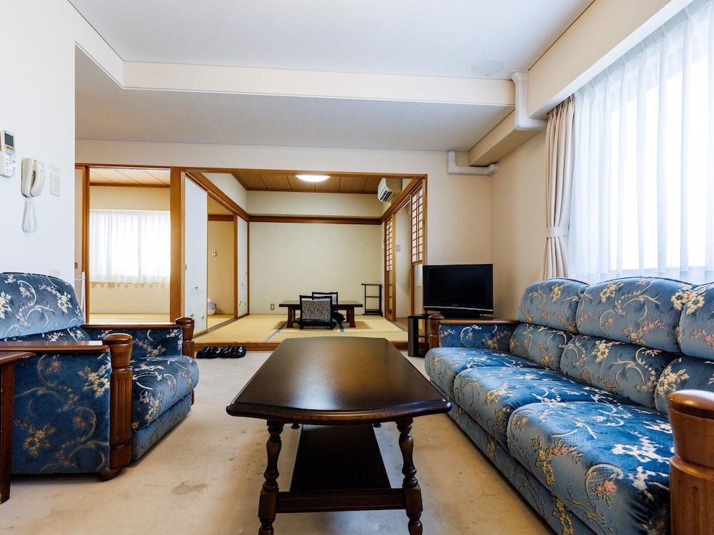Hotel Nemuro Kaiyoutei 32/55