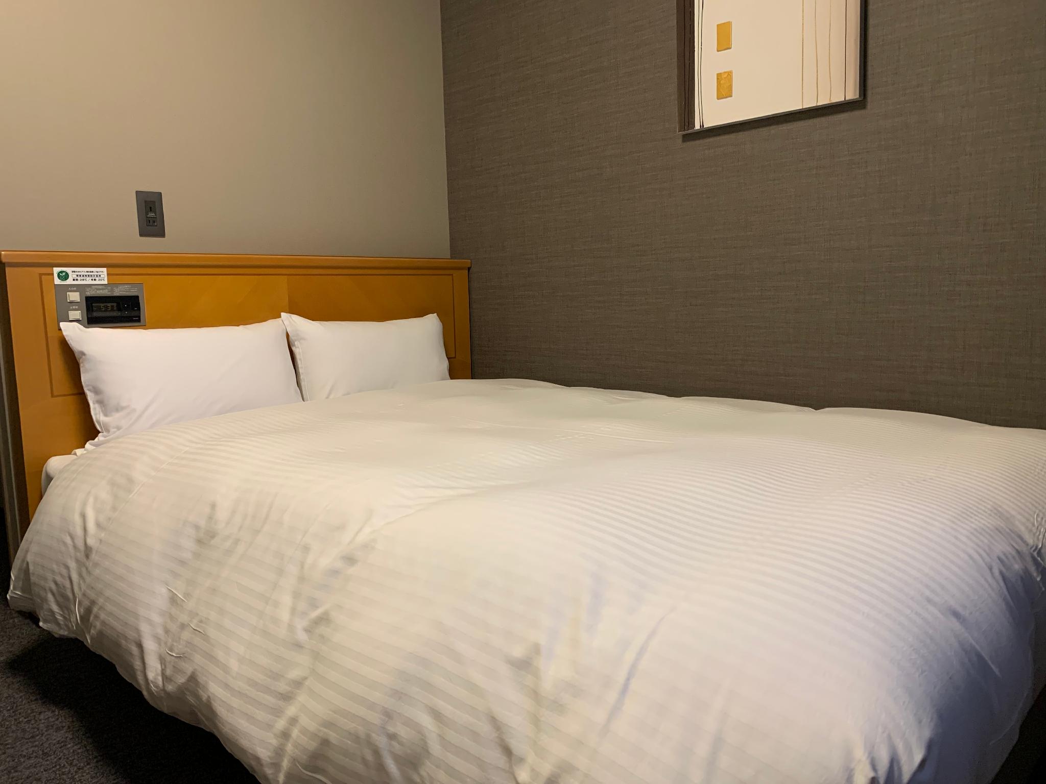 Semi Room, Standard, Semi Double Bed, Smoking