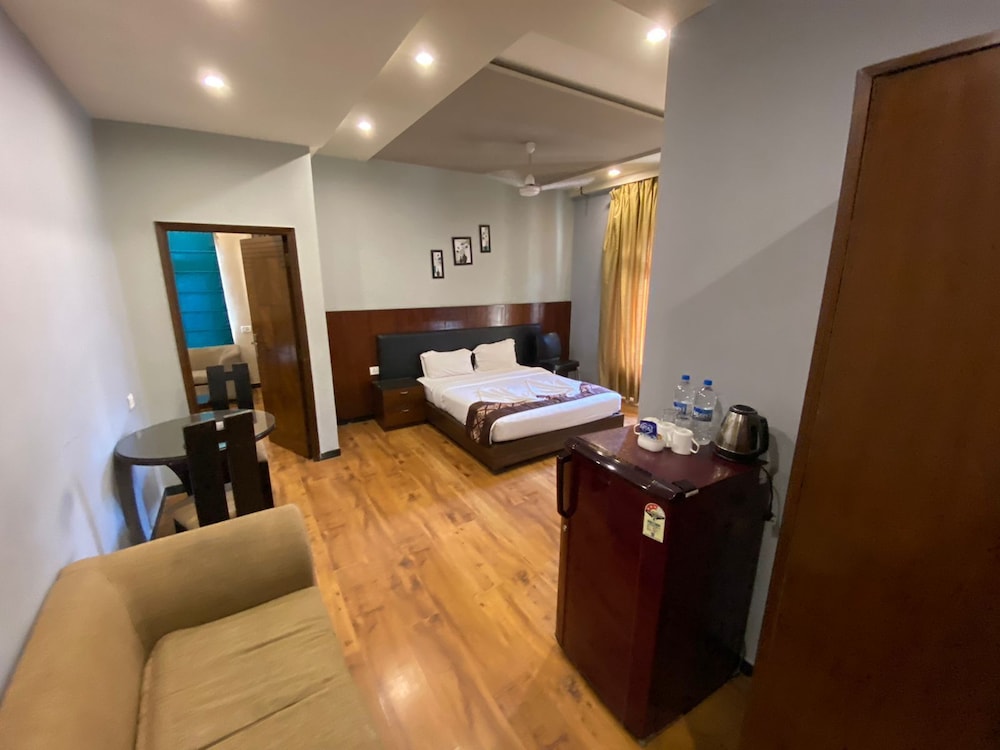 Sukhmantra Resort And Spa 21/50