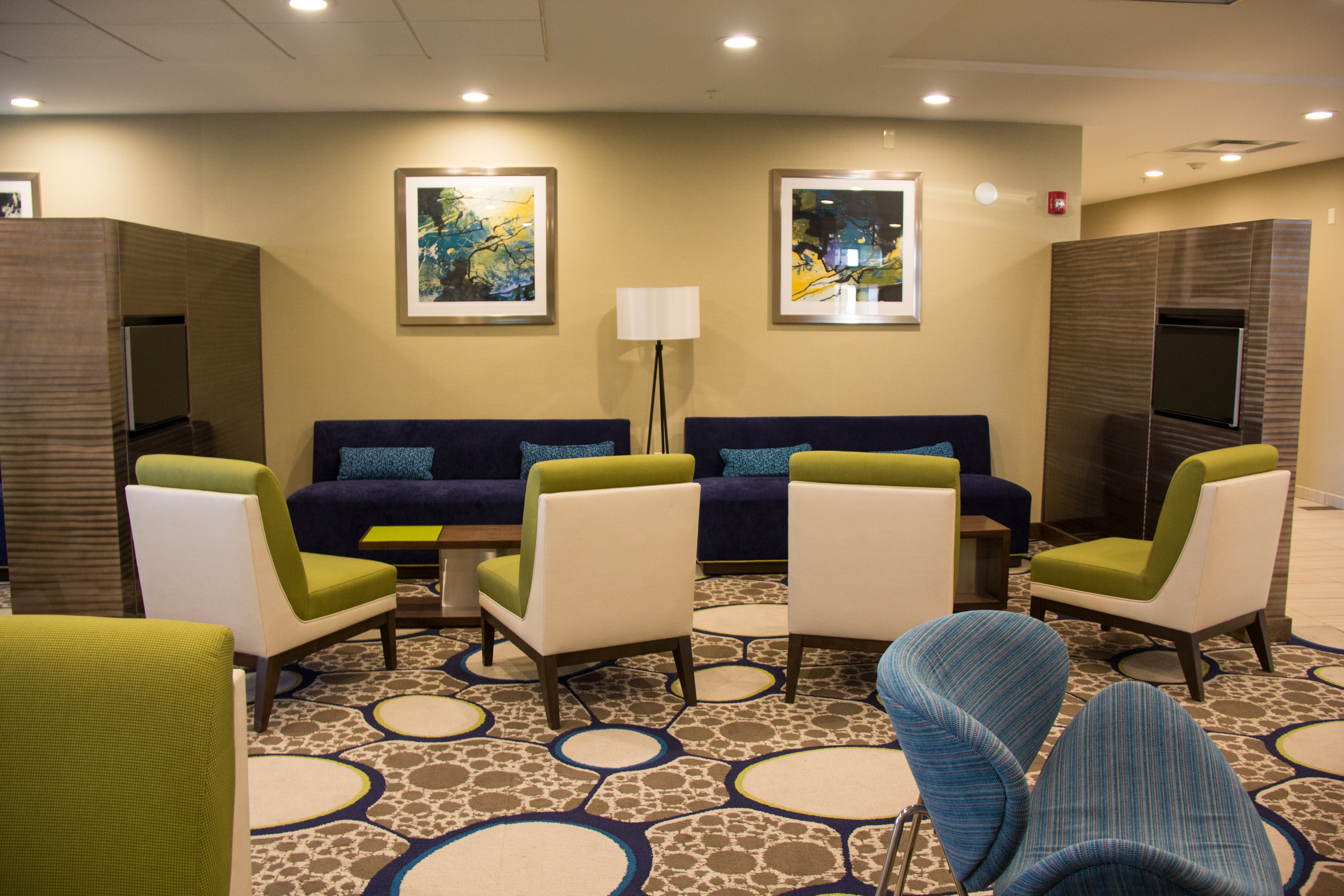 Holiday Inn El Paso Airport 62/74