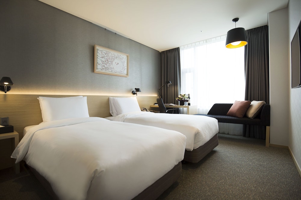 SUPERIOR, TWIN BEDS