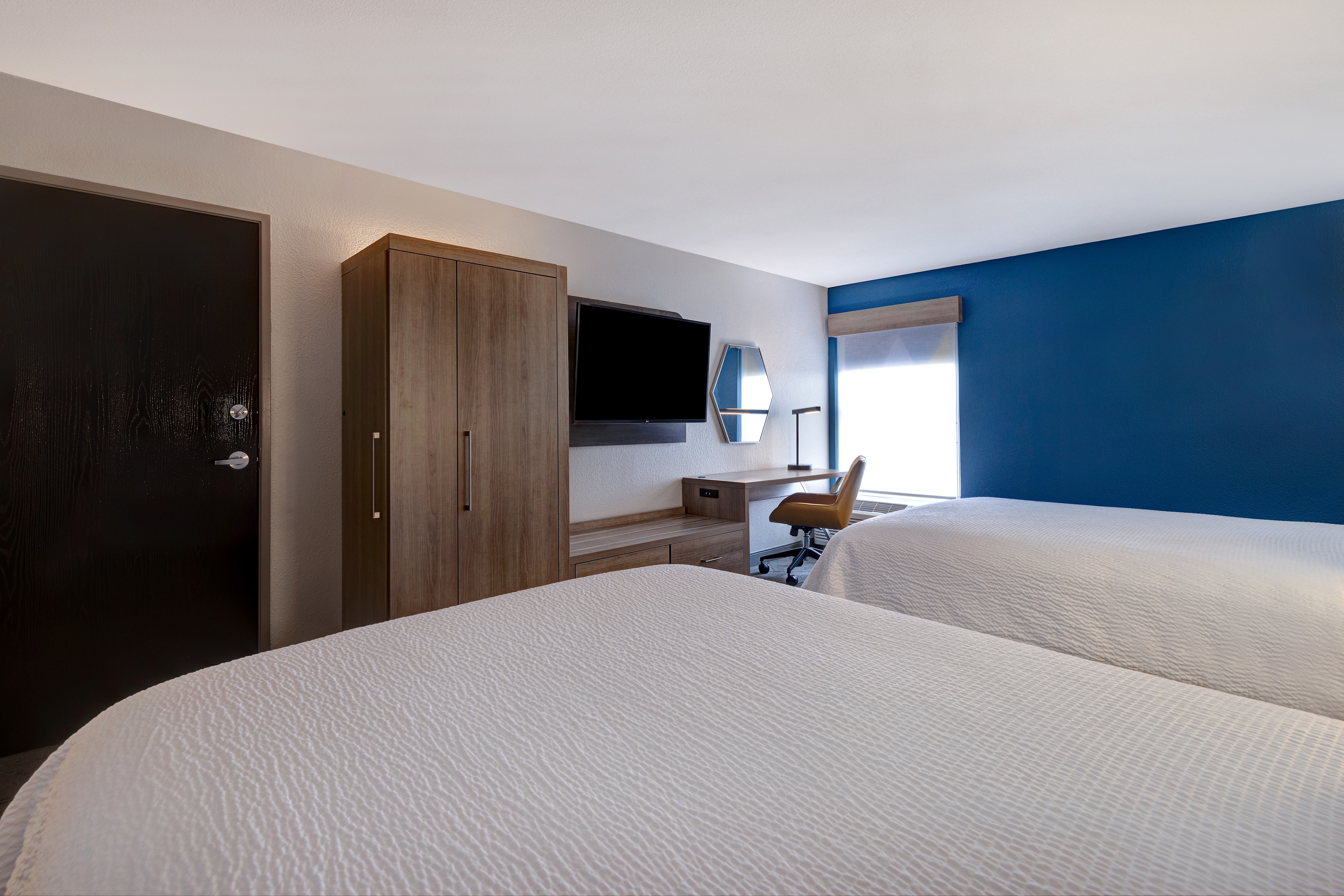 Holiday Inn Express & Suites Central Omaha, an IHG Hotel 15/50