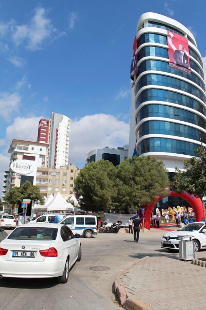 Yol Is Holiday Adana 34/37