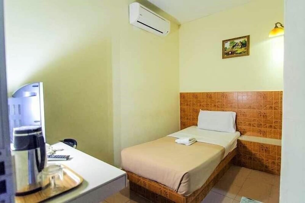 Hotel Seri Nilai 23/52