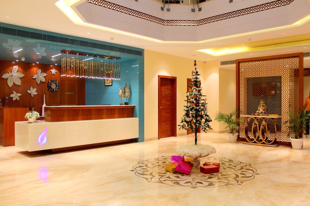 Blu Feather Hotel & Spa 9/69