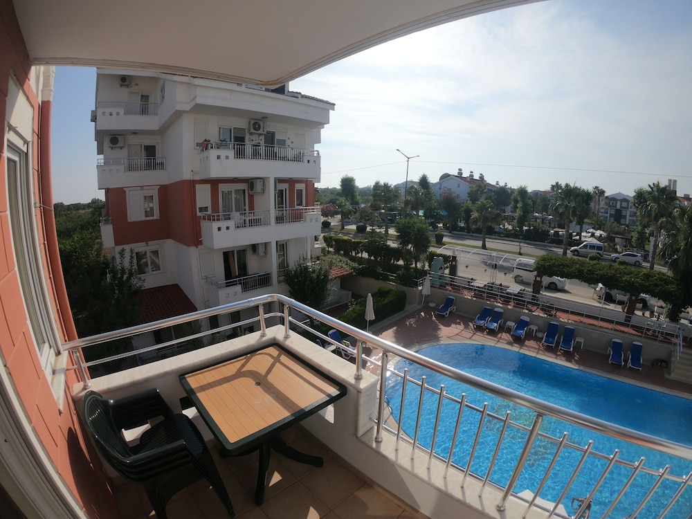Irem Garden Hotel & Apartments 6/69