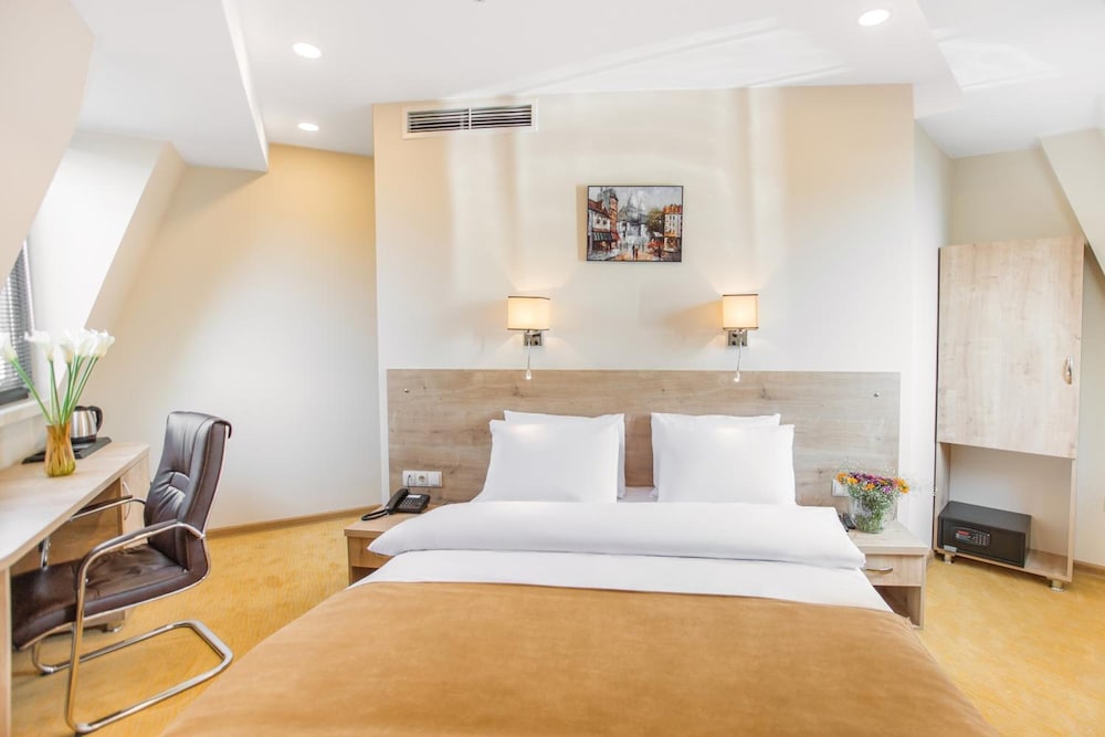 Atrium Boutique Hotel 32/50