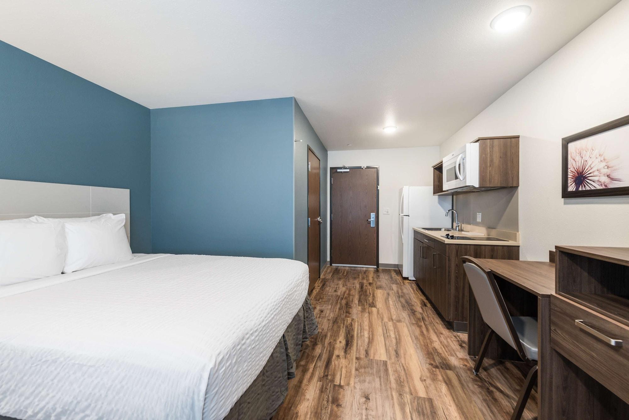 WoodSpring Suites Orlando Kissimmee Maingate 15/43