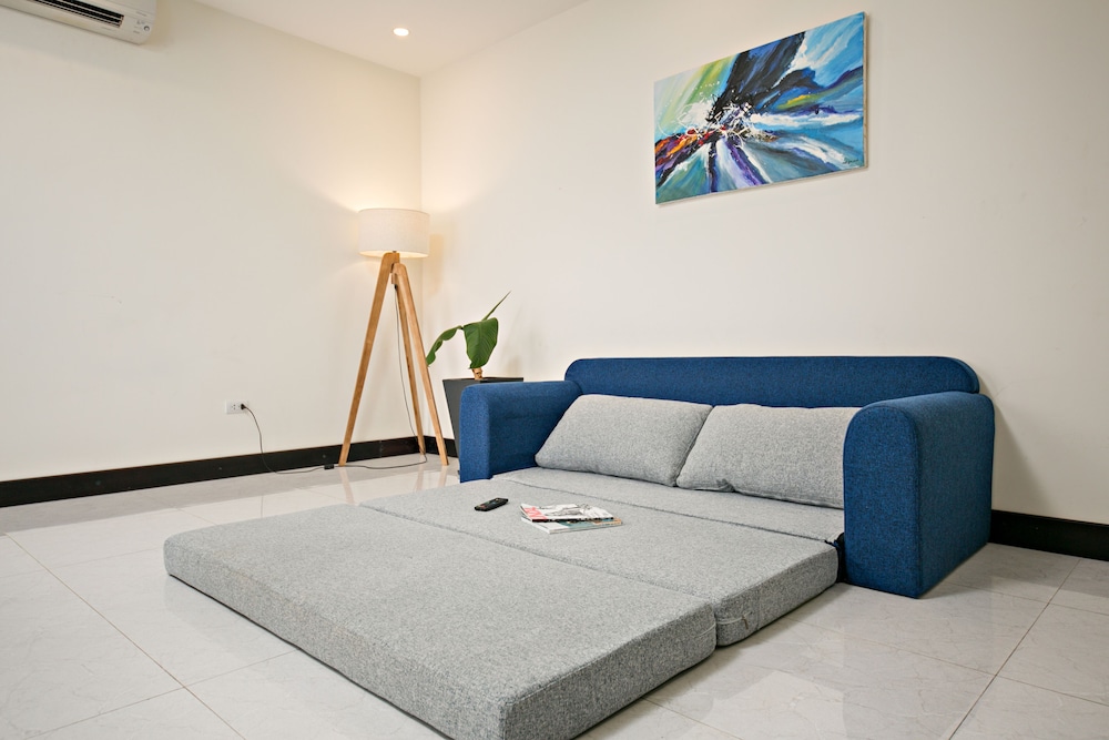 Haka Hotel & Apartment 24/50