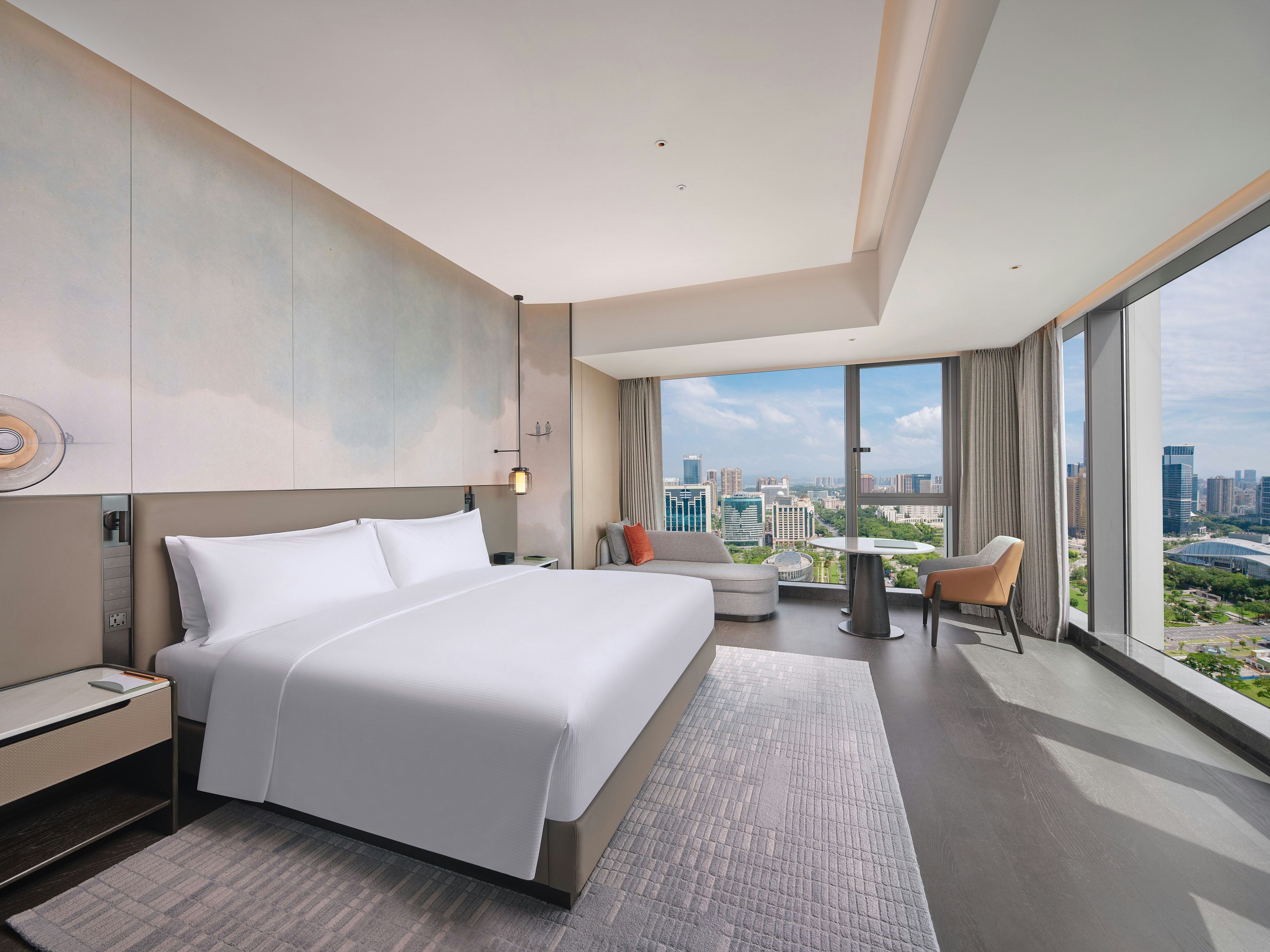 PREMIUM, KING BED