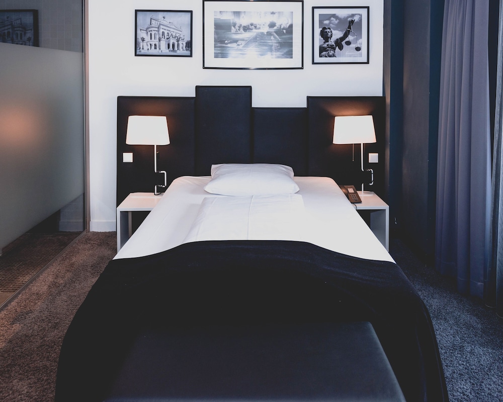 Hotel Bliss Frankfurt 13/63
