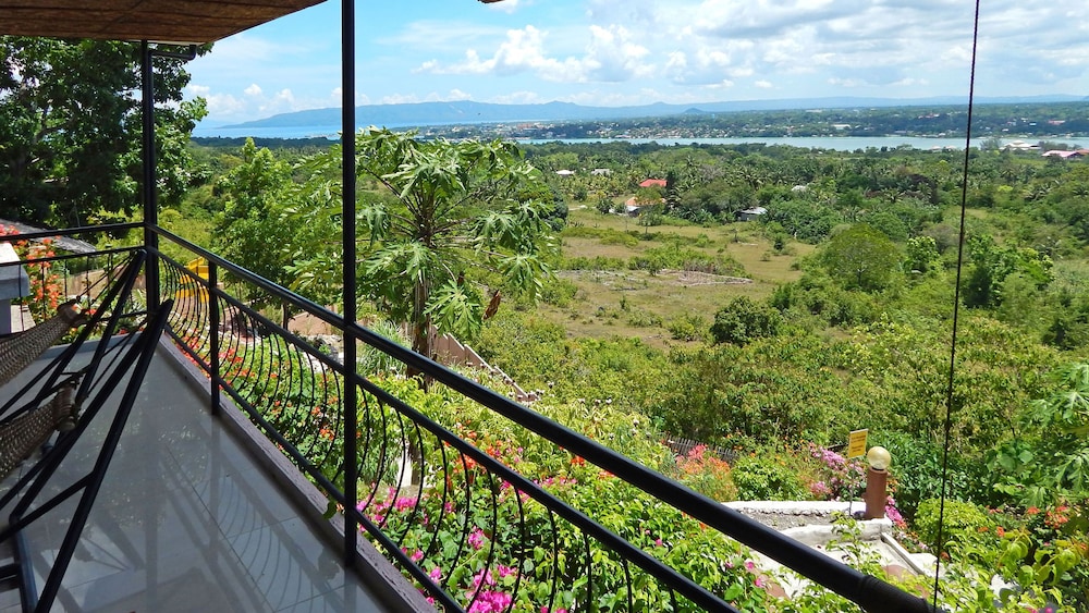 Bohol Vantage Resort 60/66