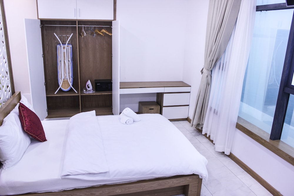1 BEDROOM, SUPERIOR, APARTMENT, TWIN BEDS, BEACH FRONT