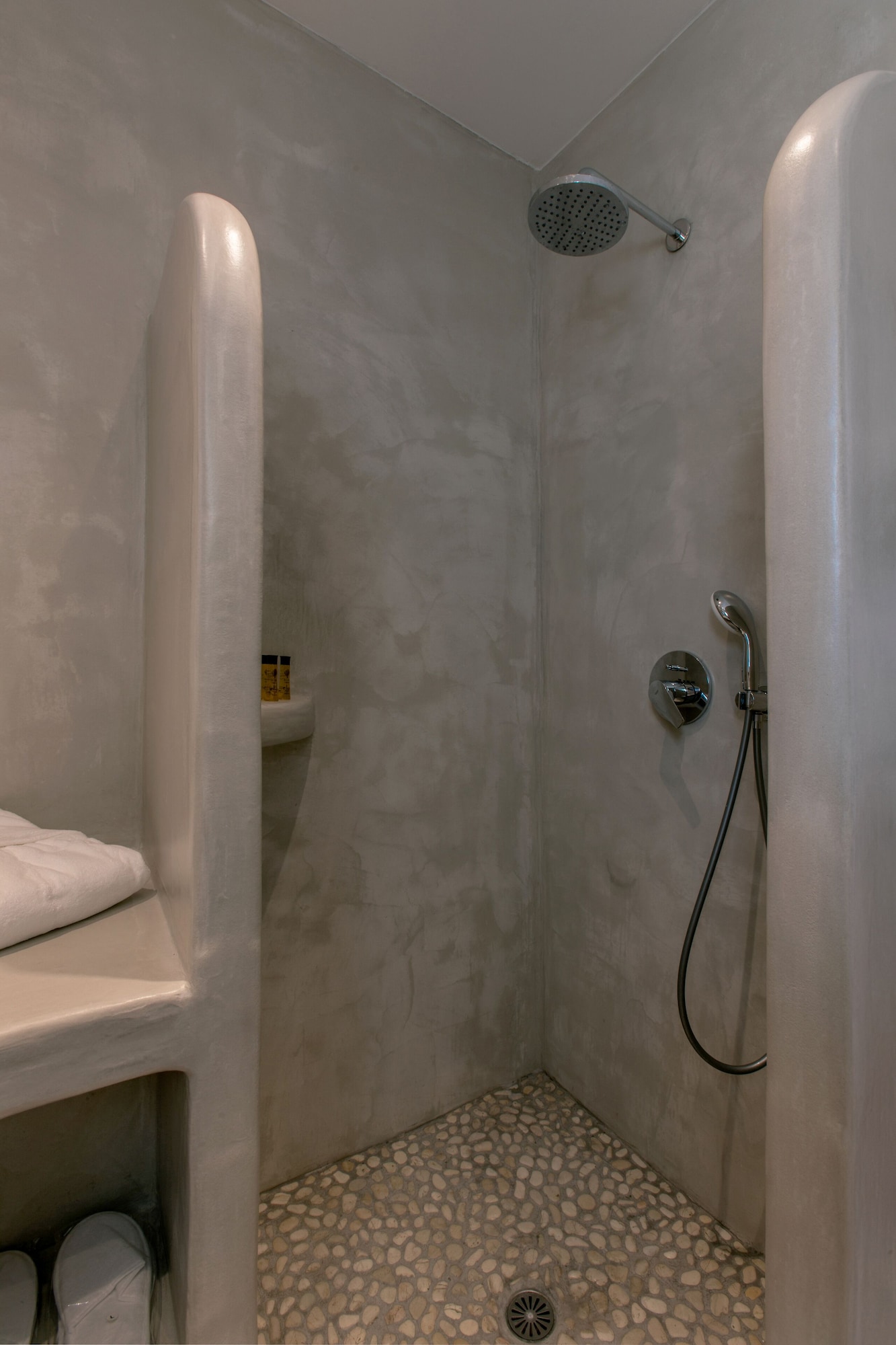 غرفة ديلوكس ثلاثية بسرير كينج، Mikri Vigla Hotel 2/2