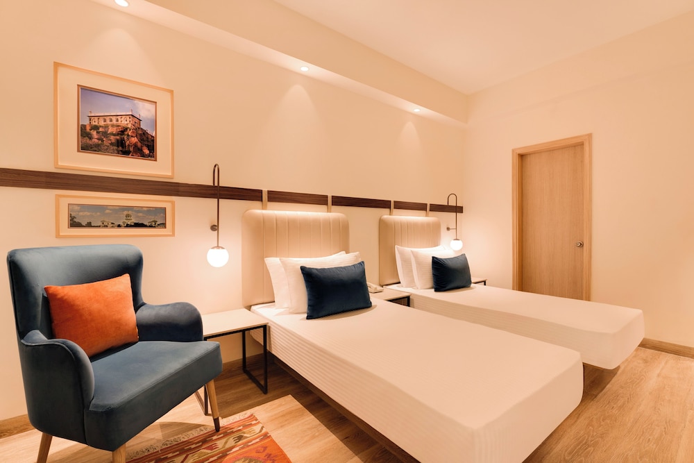 Lemon Tree Hotel Gachibowli Hyderabad 16/64