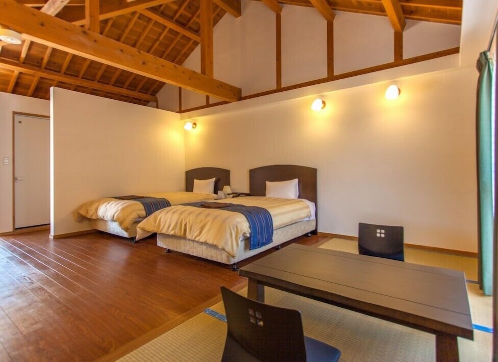Hotel Peace Island Taketomishima 10/32