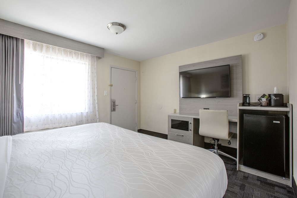 Hotel Aspen Flagstaff Grand Canyon Formerly Aspen Innsuites Flagstaff 15/60