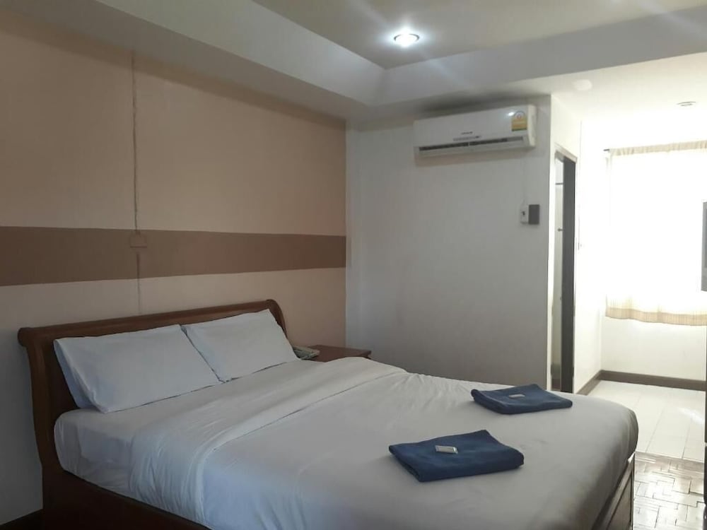 Wiriya House 26/61