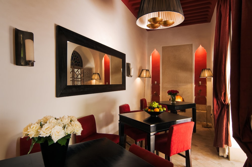 RIAD TZARRA 29/49