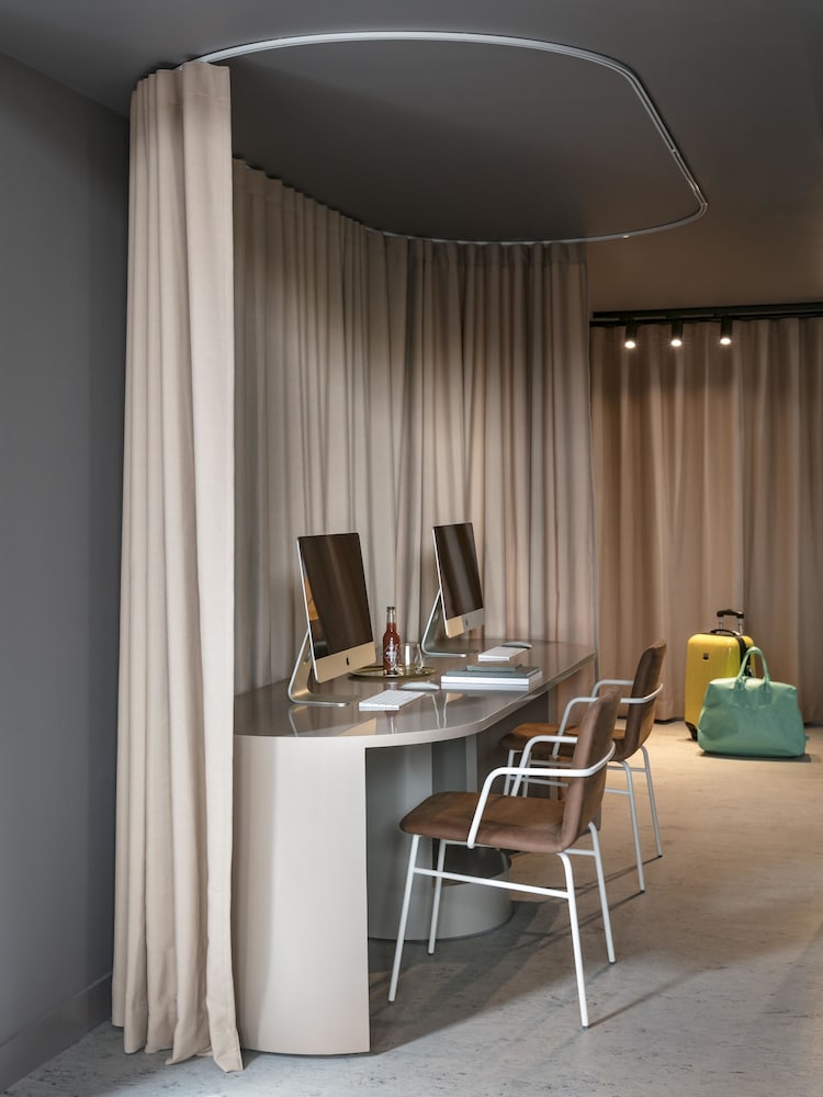 Okko Hotels Paris Gare De L'est 56/60