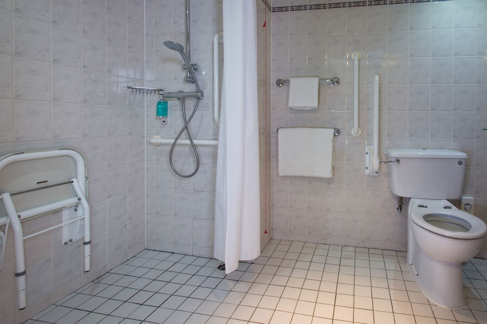 Holiday Inn Express Bristol City Centre 12/47