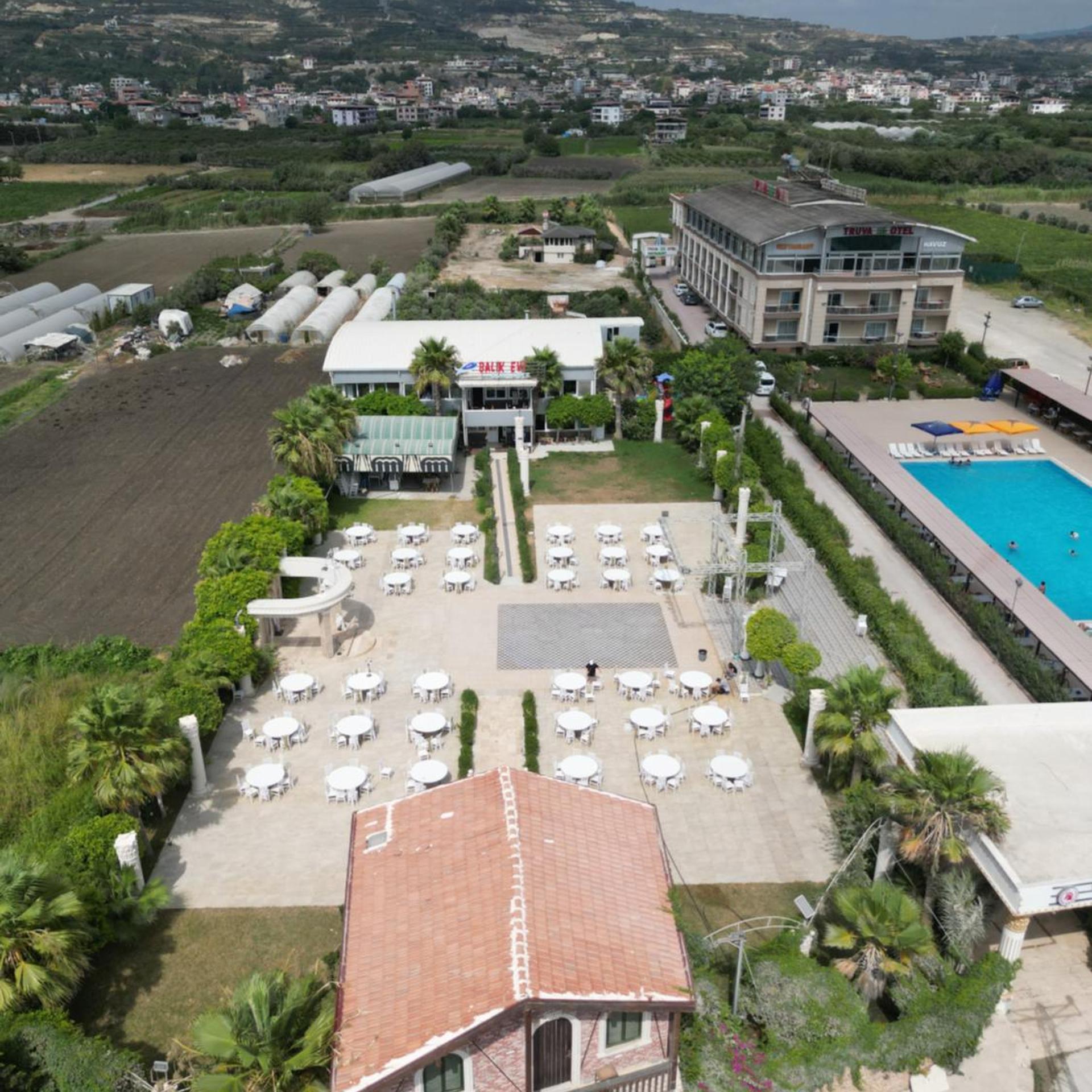 TRUVA LIFE HOTEL 50/58