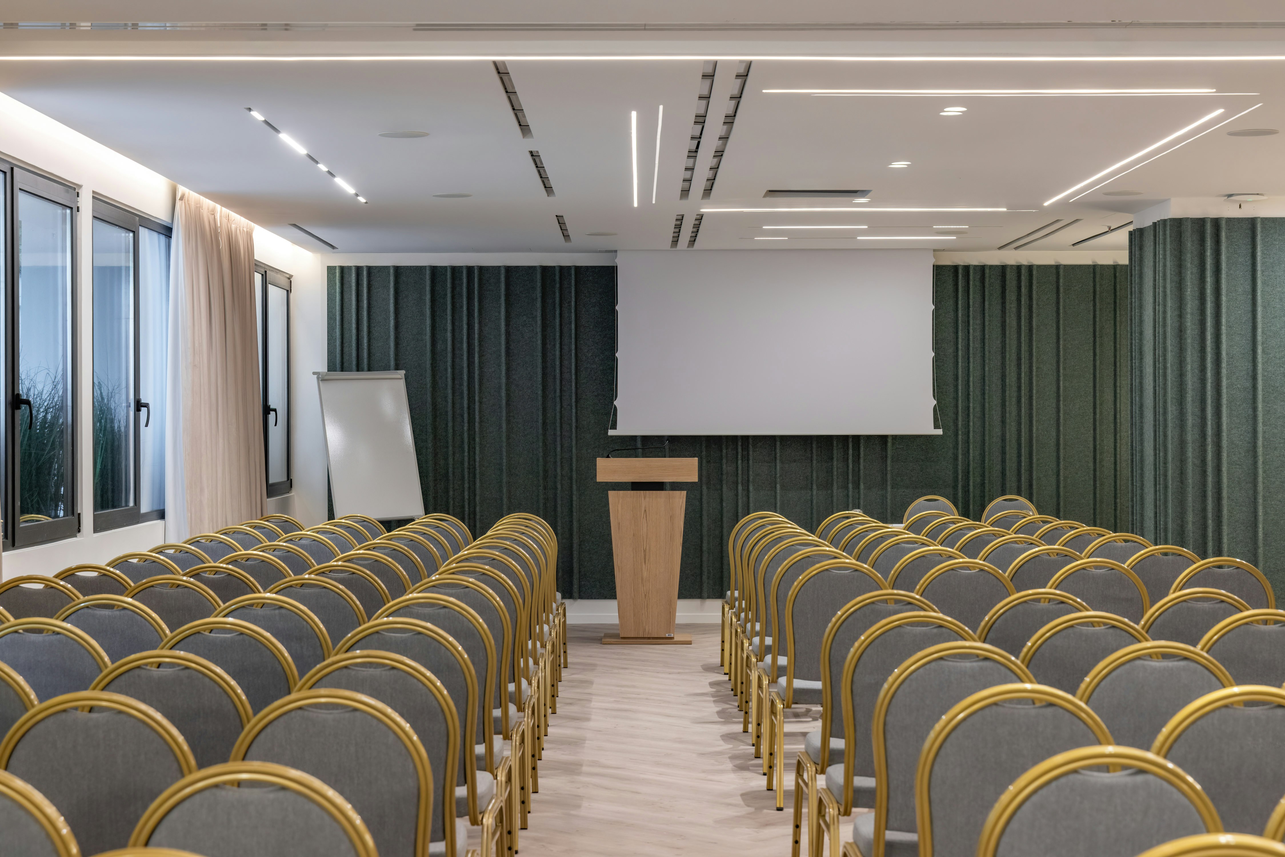 Hilton Garden Inn Athens Syggrou Avenue 56/69