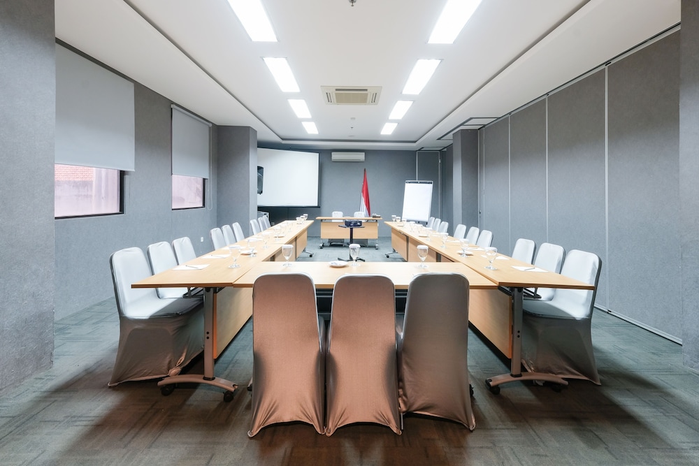 Hotel 88 Mangga Besar 62 Lokasari By WH 57/62