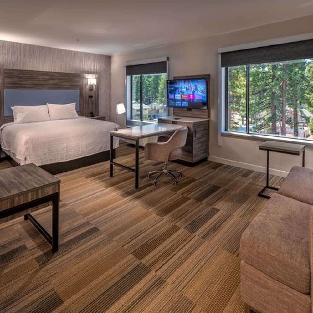 Hampton Inn and Suites South Lake Tahoe 29/39