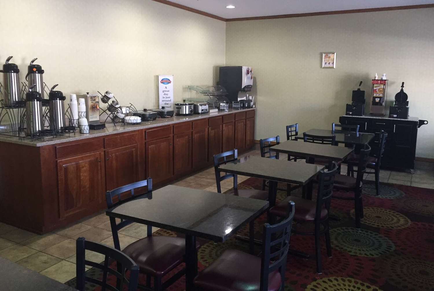 Baymont by Wyndham Portage Indiana Dunes 8/10