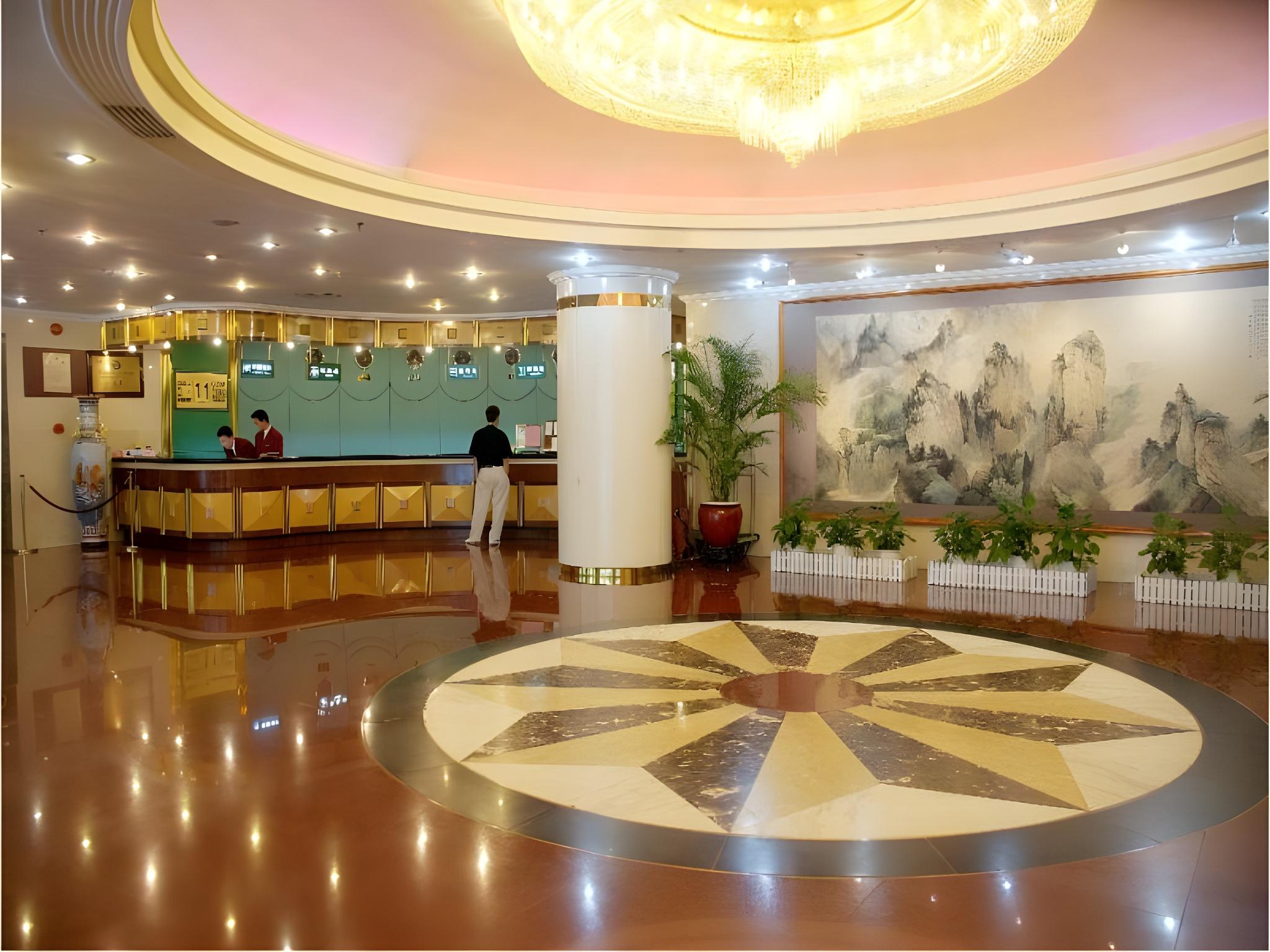 Shenzhen Lotus Hotel 15/51