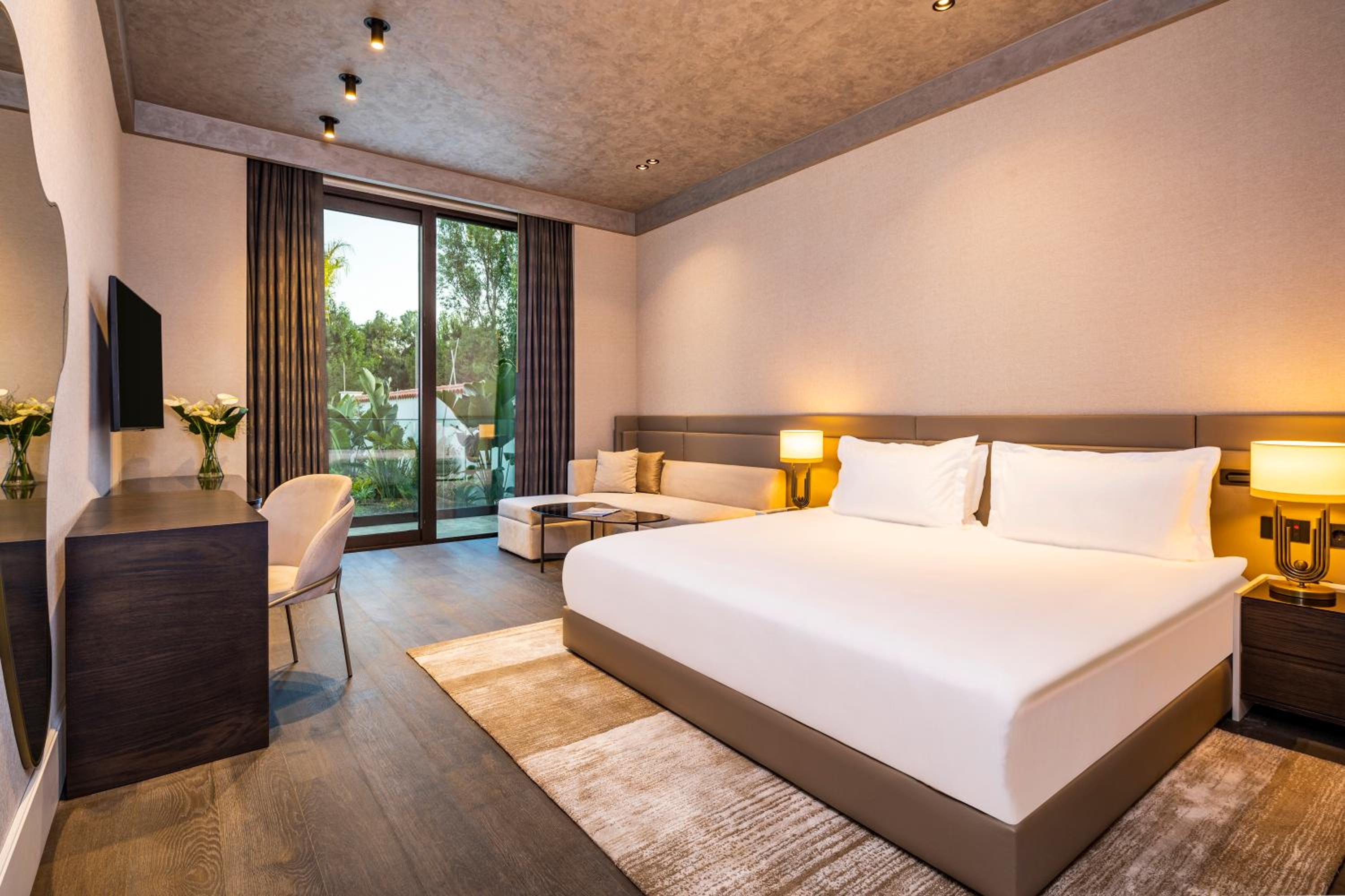 Sultan, Villa, Single Bed, 2 King Beds