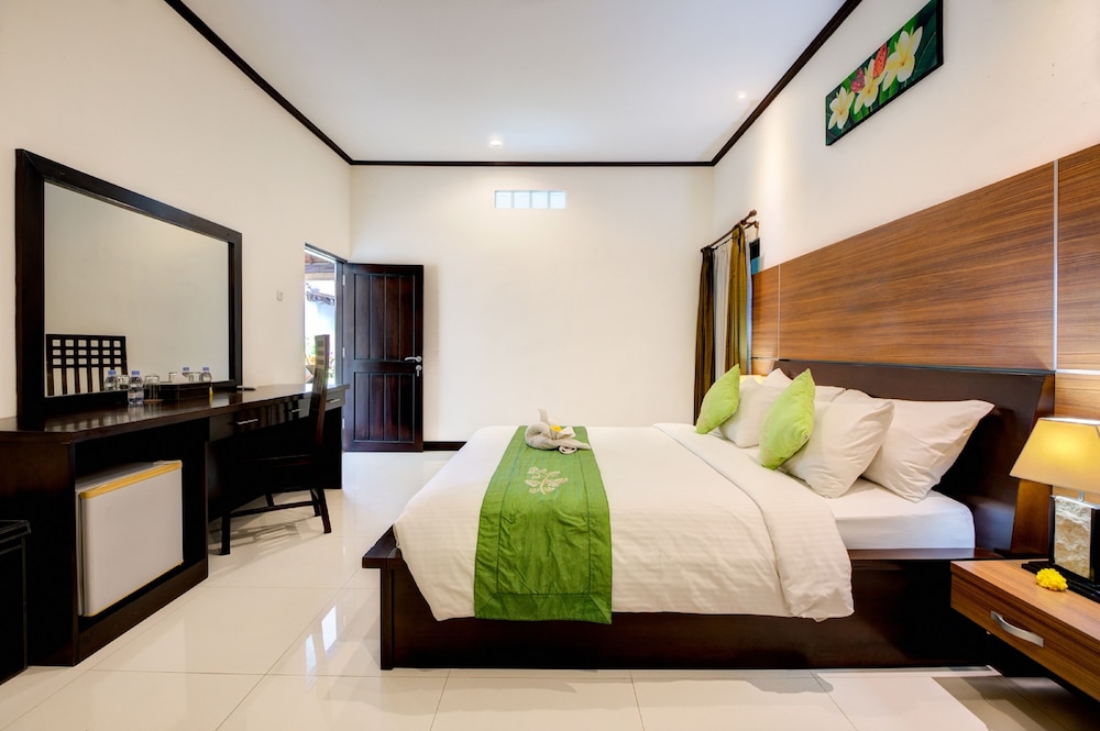 1 BEDROOM, HONEYMOON