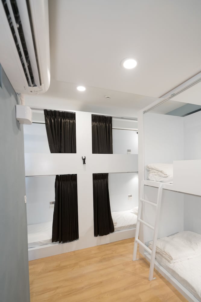 M.House 27/50