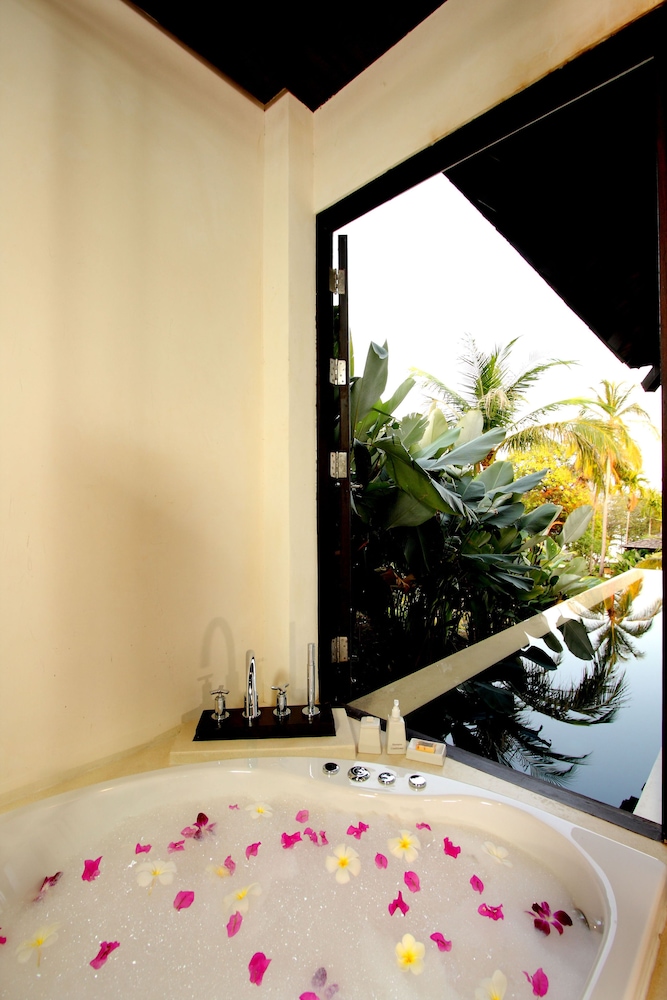 The Vijitt Resort Phuket 46/76