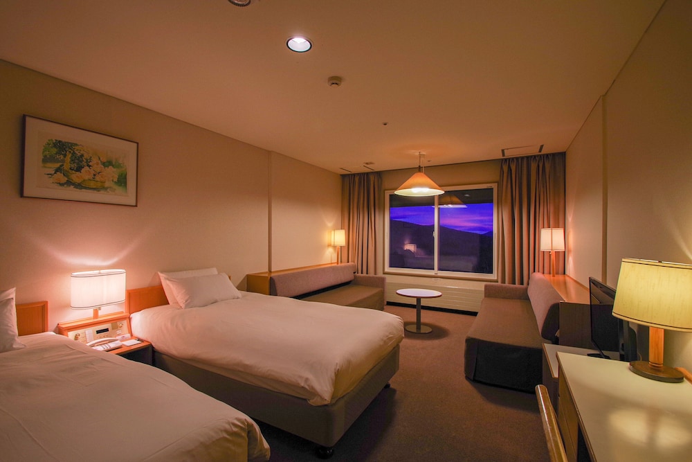 Manza Prince Hotel 12/75