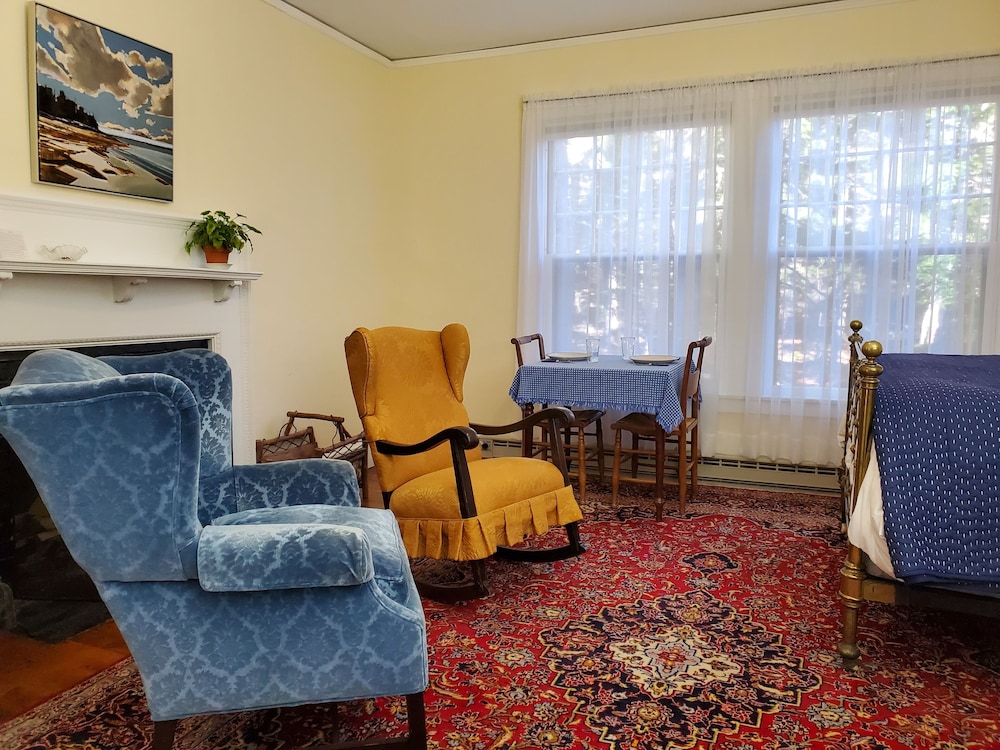 Harbourside Inn 33/50