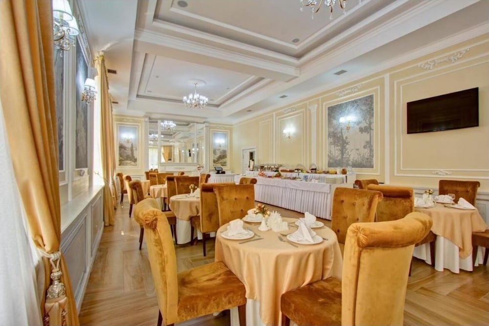 The Plaza Hotel Almaty 51/61