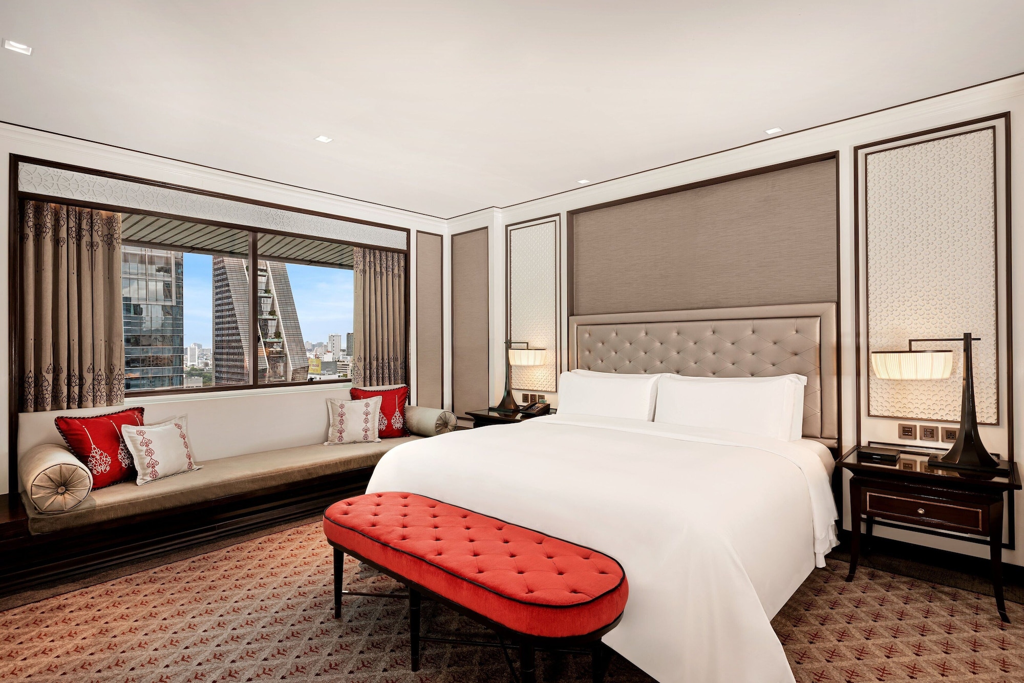 1 Bedroom, Club, Suite