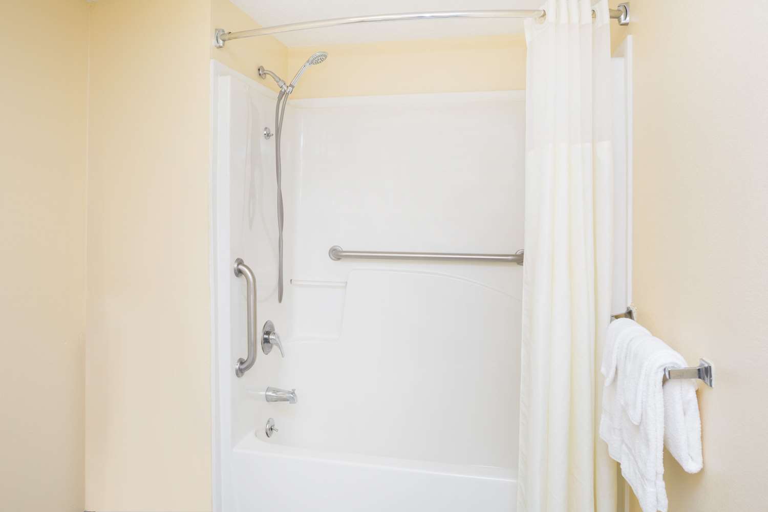 Days Inn by Wyndham Enterprise 26/26