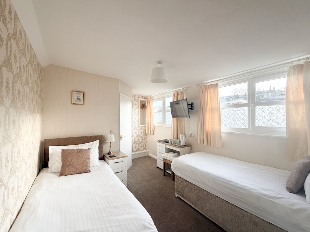 STANDARD, TWIN BEDS