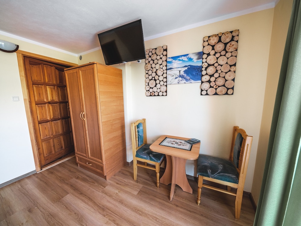Hostel & Apartments U Florka 2 10/30
