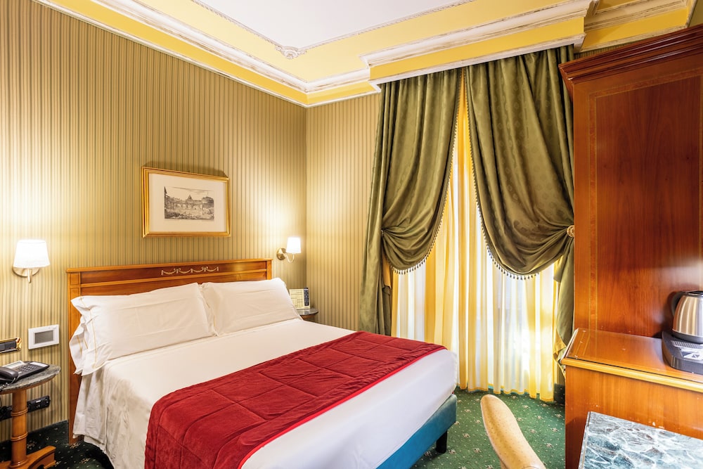 Hotel Manfredi Suite in Rome 36/94