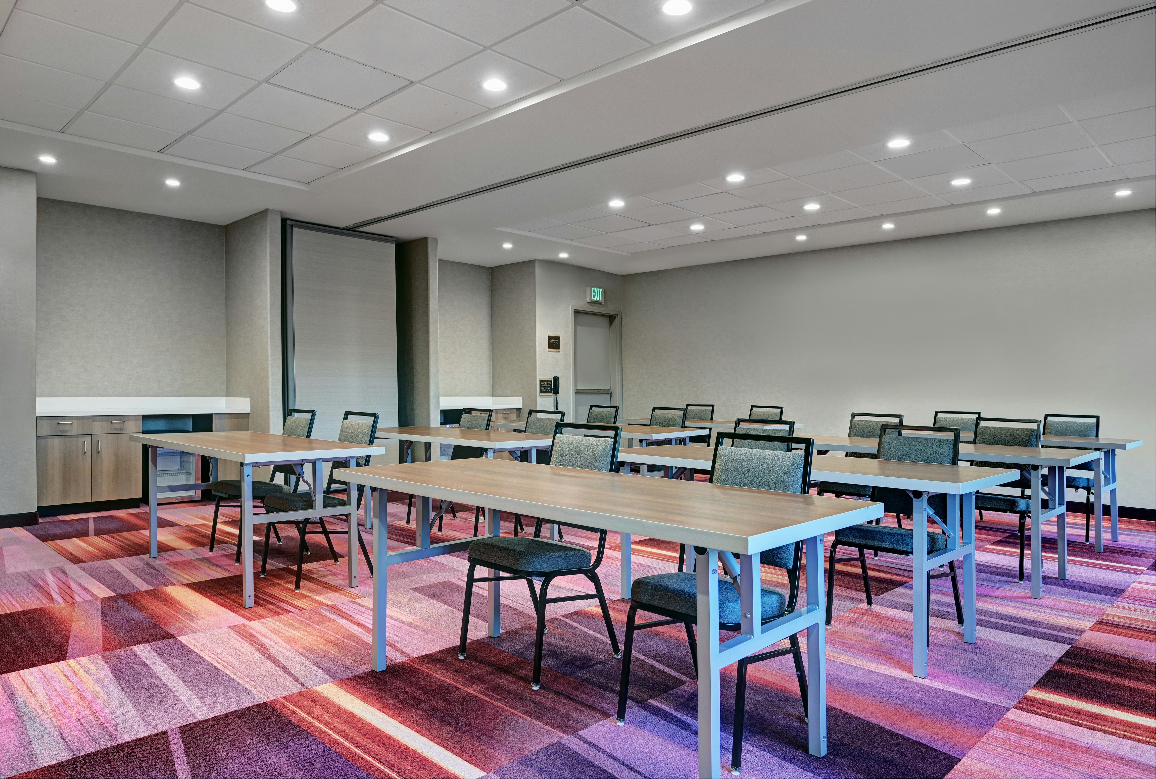 Home2 Suites by Hilton Tracy 22/31
