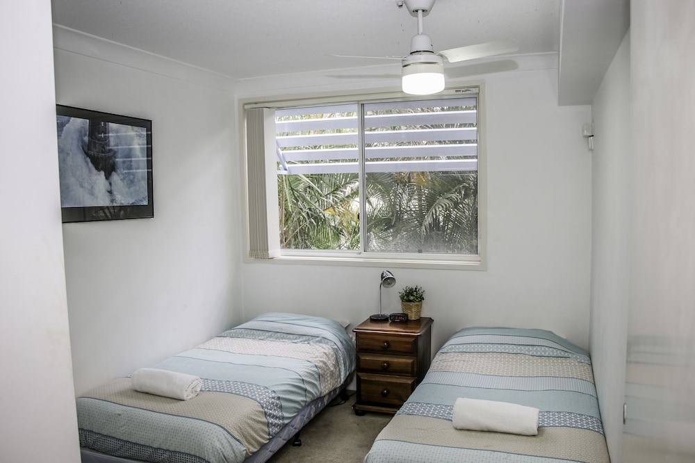 Surfers Beach Holiday Apartments 10/45