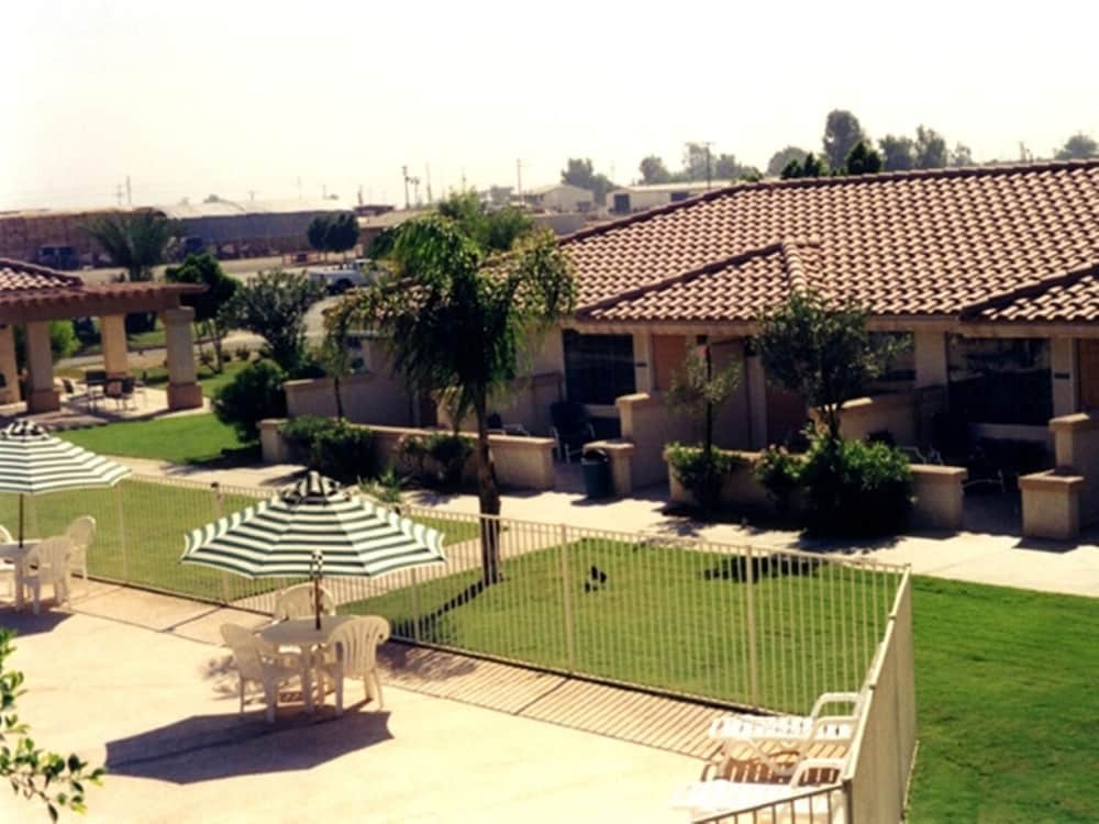 Calipatria Inn and Suites 18/22