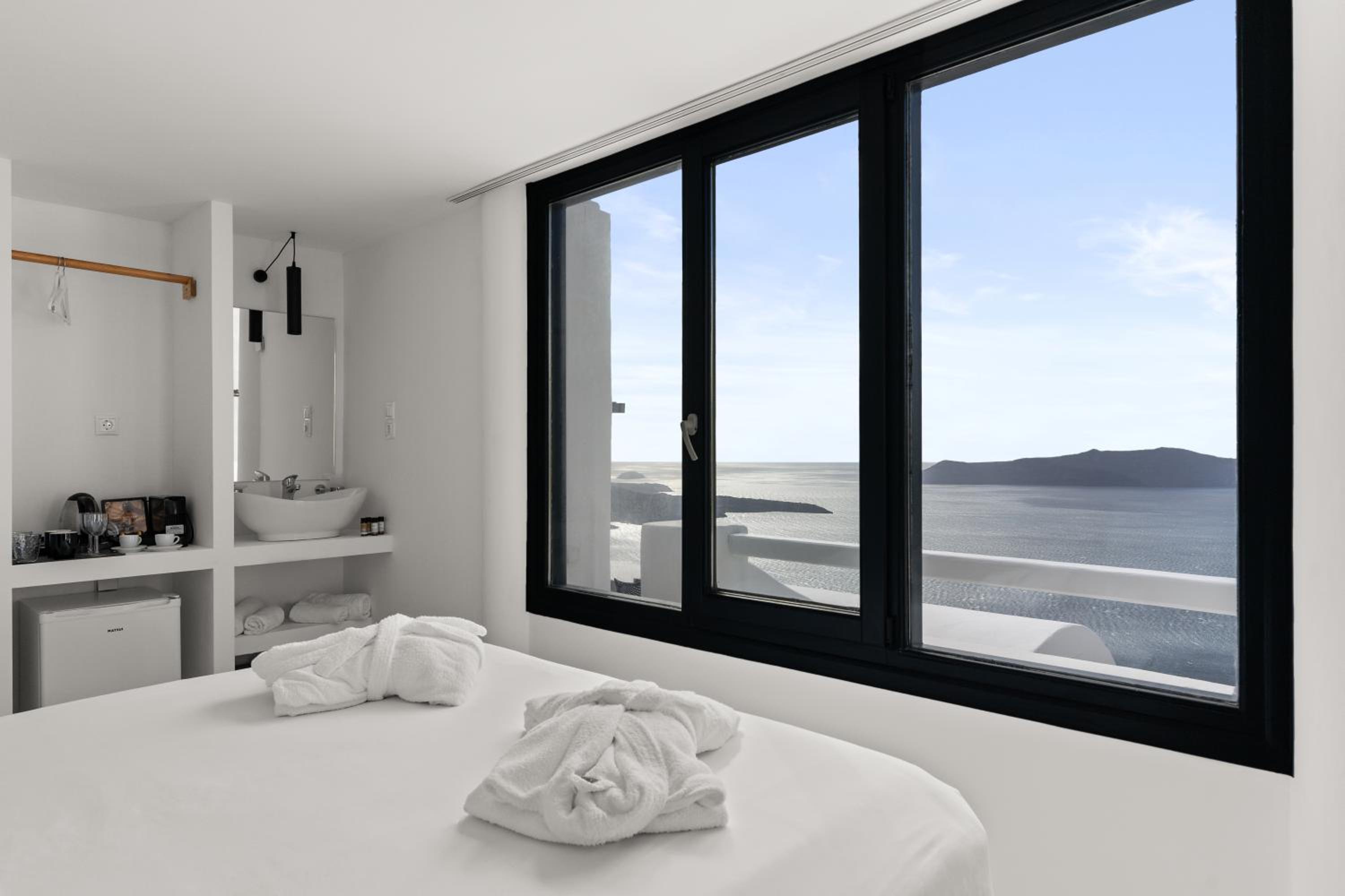 Studio, Double Bed, Caldera View, Outdoor Jetted Tub