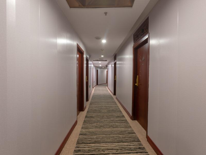 GreenTree Alliance Shanghai Huangpu District Chenghuang Temple Bund Hotel photo2